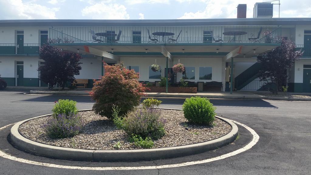 Huntingdon Motor Inn Dış mekan fotoğraf