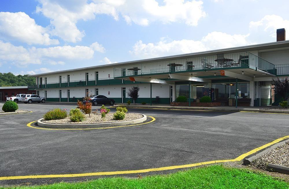 Huntingdon Motor Inn Dış mekan fotoğraf