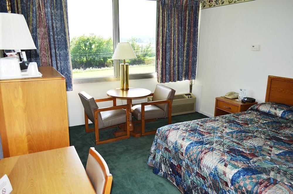 Huntingdon Motor Inn Dış mekan fotoğraf